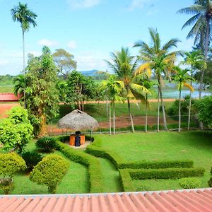 Green Lake View Yala Resort